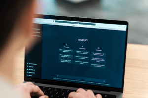 How ChatGPT Shopping Improves Visibility and Online Sales